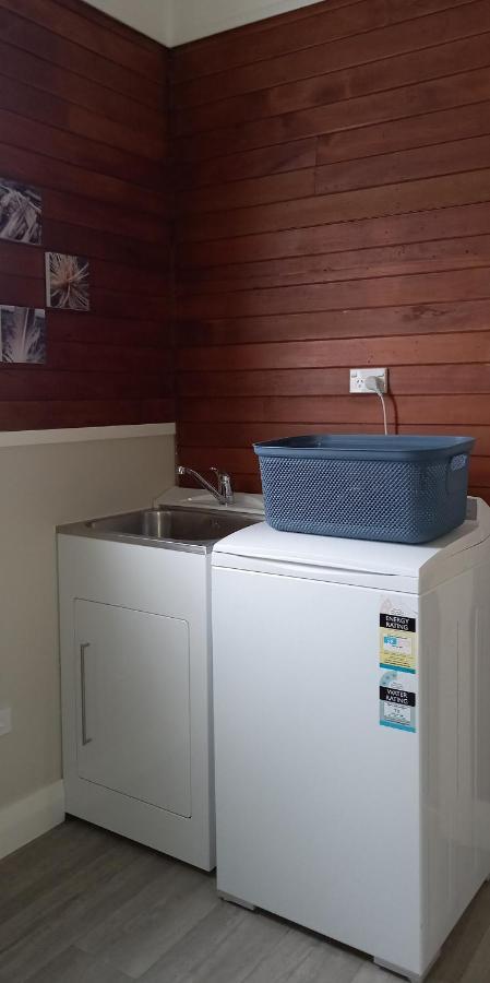 Character 2-Bedroom Unit Masterton Extérieur photo